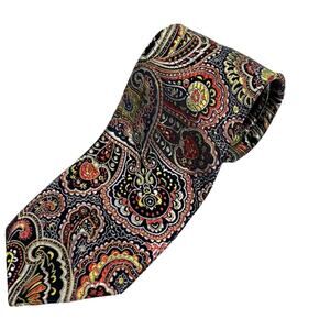 Paisley Pattern Necktie | Red/Black